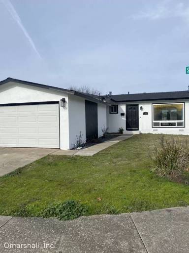 Main picture of 371 Seaside Dr