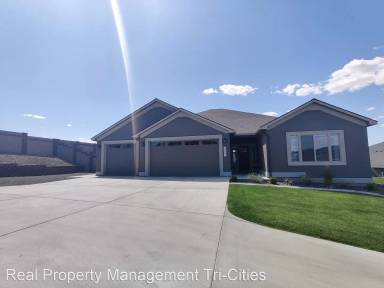 Main picture of 6855 Cyprus Loop