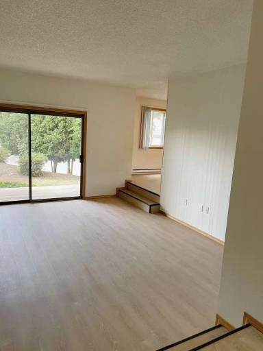 Main picture of Hilltop Apartments