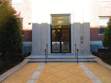 Main picture of 2127 California St NW Apartments