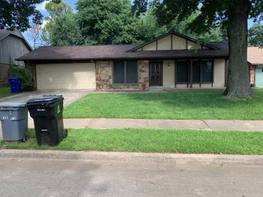 Main picture of 7851 S Gum Ave