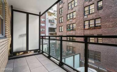 Main picture of 85 East End