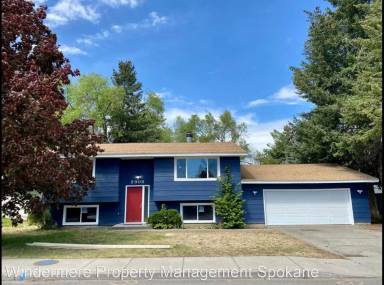 Main picture of 2908 S Pines Rd