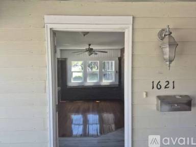 Main picture of 1621 S 5th St