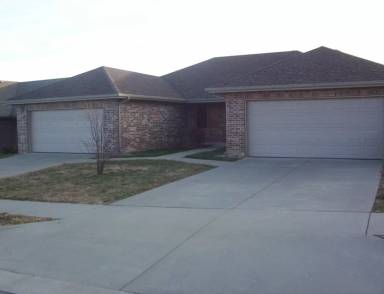Main picture of 4023 S Fort Ave