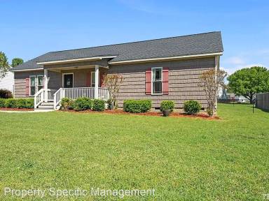 Main picture of 27 Hemlock Ct