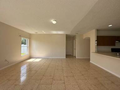 Main picture of 601 Gull Dr