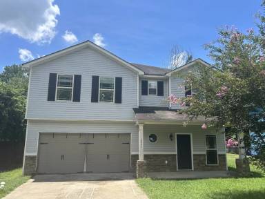 Main picture of 2000 Rinehart Dr