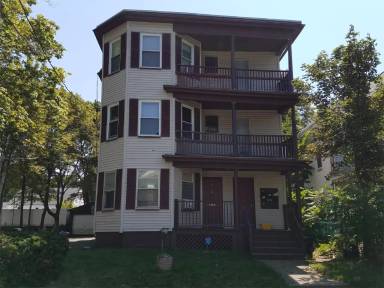 Main picture of 208 Winthrop St