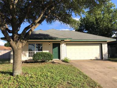 Main picture of 820 Eagles Way