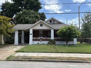 Main picture of 2371 Parkway Pl
