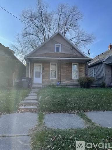 Main picture of 286 Parker Ave