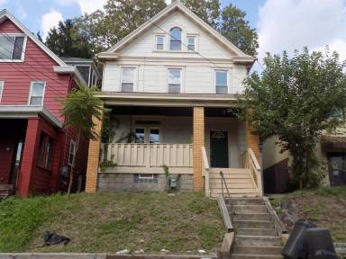 Main picture of 104 Georgetown Ave