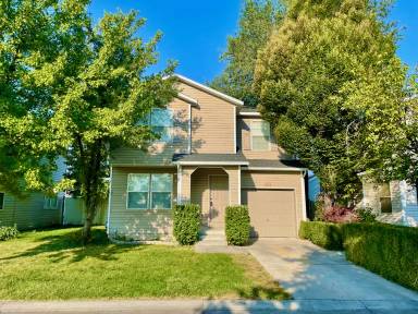 Main picture of 1921 N 2225 W