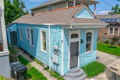 Main picture of 1721 N Broad St