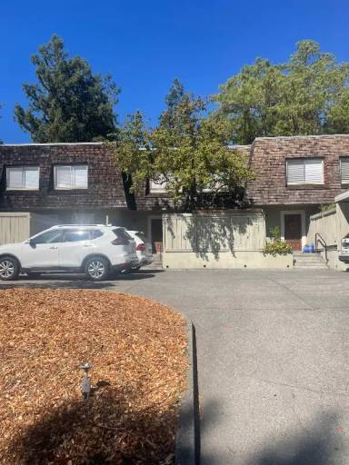 Main picture of 230 Andreas Dr