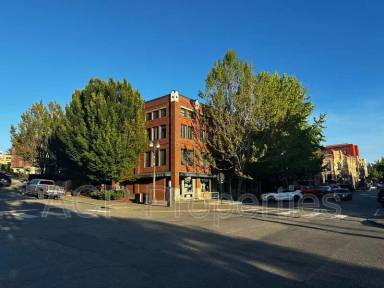 Main picture of 1201 11th St