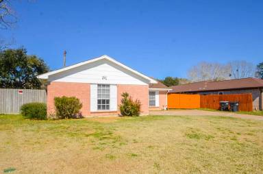 Main picture of 5338 Derbyshire Dr