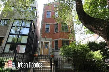Main picture of 1527 W School St