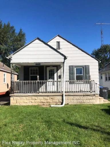 Main picture of 552 Custer Dr