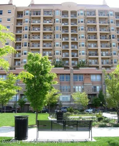 Main picture of Furnished Gateway Condo