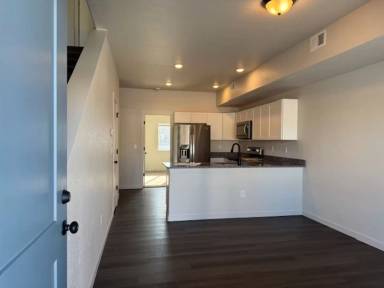 Main picture of 1525 Carol Ann Way