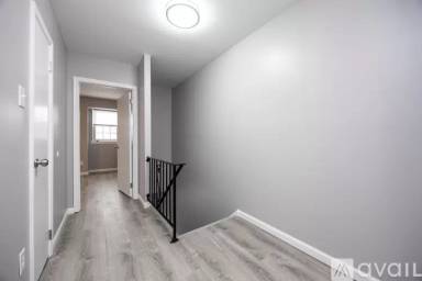 Main picture of 214 Meadowview Ln