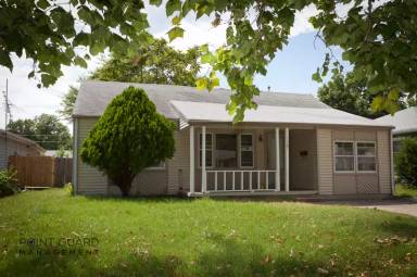 Main picture of 1519 N Old Manor Rd