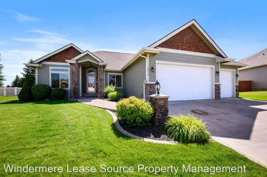 Main picture of 10016 N Cochran Rd