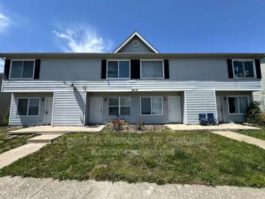 Main picture of 804 Saddlewood St