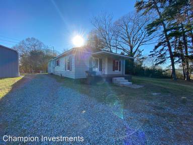 Main picture of 503 Waco Rd
