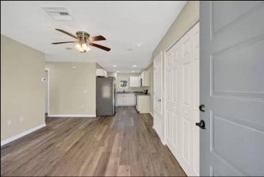 Main picture of 1511 8th Ave E