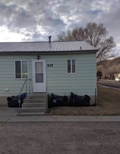 Main picture of 527 Jensen St