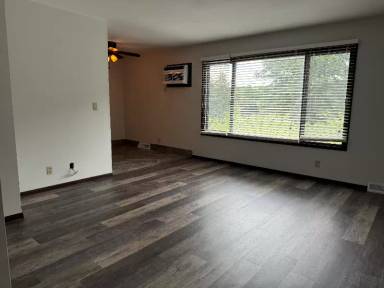 Main picture of 117 York Rd