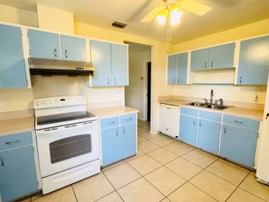 Main picture of 1500 Blackwood Ave