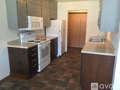 Main picture of 904 24th Ave S