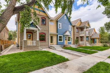 Main picture of 53 Elati St