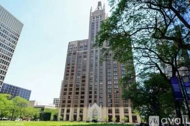 Main picture of 680 Condo