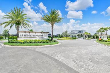 Main picture of 43040 Greenway Blvd