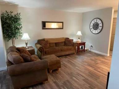 Main picture of 120 Cedar Ave