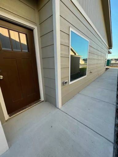 Main picture of 12129 W Cora St