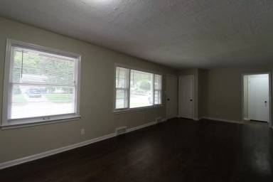 Main picture of 6116 W 54th Ter
