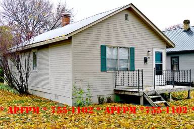 Main picture of 295 1st Avenue East N