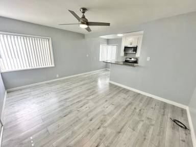 Main picture of 22 60th Pl