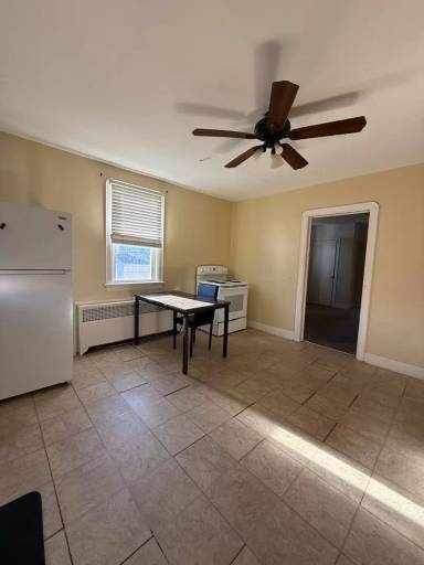 Main picture of 438 Euclid Ave