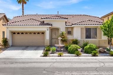 Main picture of 7471 Coyote Cave Ave