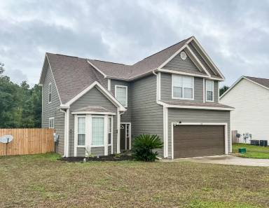 Main picture of 122 Peoria Blvd
