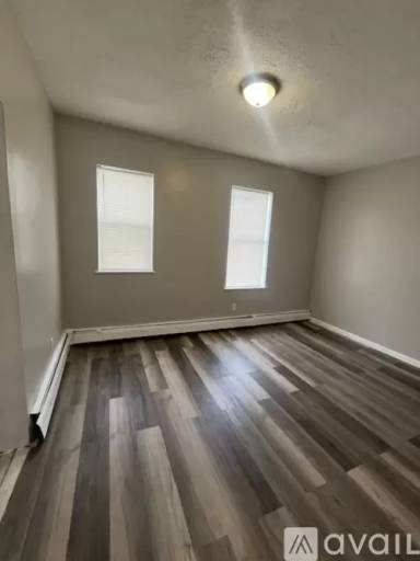 Main picture of 38 Sanford St
