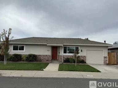 Main picture of 1127 Dover Dr