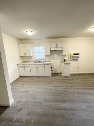Main picture of 143 Hughes Dr